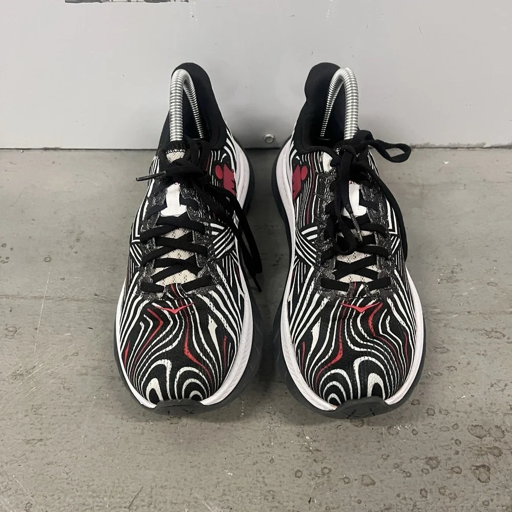 Hoka One One Mach 5 Running Shoes Black White Red Womens Size 7.5 B Marathon - Picture 6 of 9